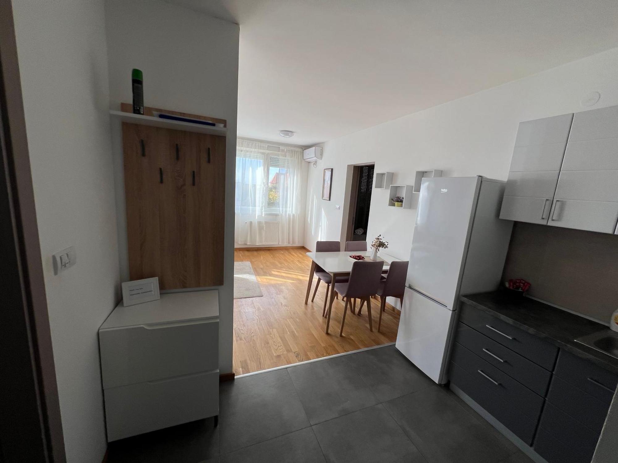 Cozy Anna Apartment Subotica